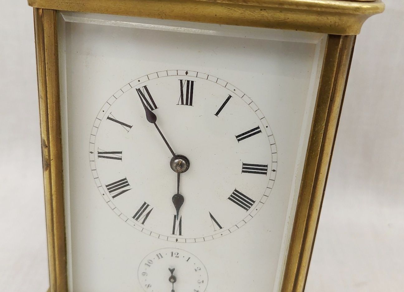 Vintage Alarm Carriage Clock In Good Working Order - Image 11