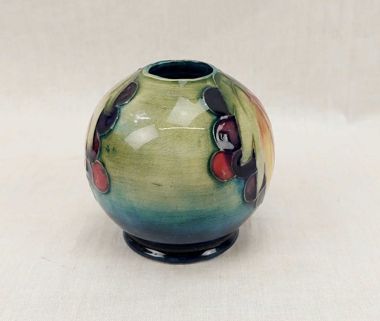 c1930 Moorcroft Leaf And Berry Pattern Squat Ball Vase - Image 4