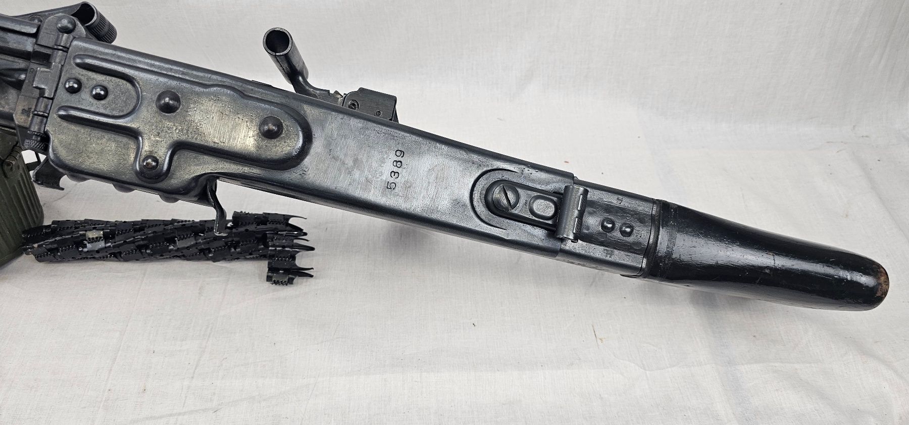 WW2 German MG42 Machine Gun with Drum Mag, Bipod and Link Belt - Old Spec - Image 10