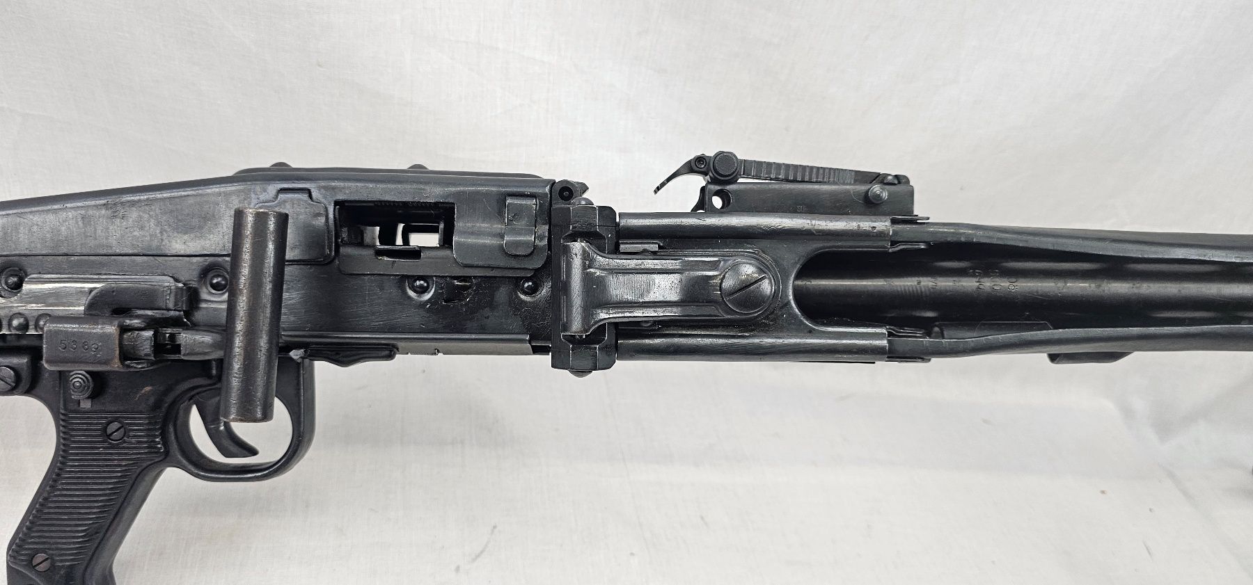 WW2 German MG42 Machine Gun with Drum Mag, Bipod and Link Belt - Old Spec - Image 22