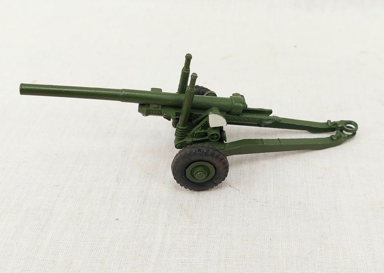Boxed Dinky Toys 692 5.5" Medium Gun - Image 5