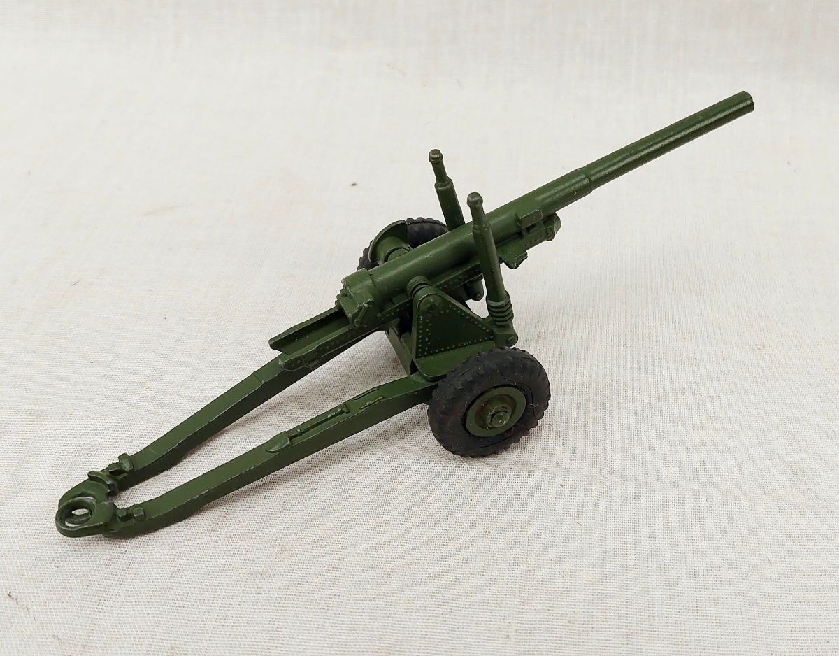 Boxed Dinky Toys 692 5.5" Medium Gun - Image 3