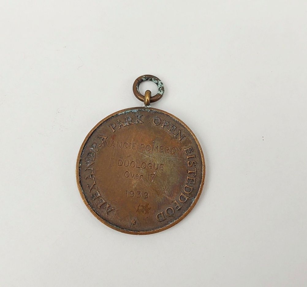 Bronze Alexandra Park Eistedford 1939 Medal - Image 3