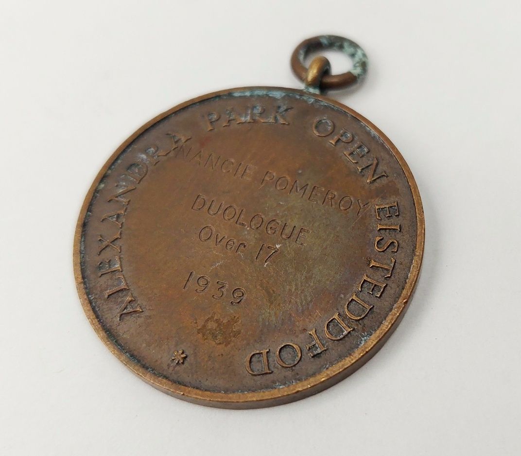 Bronze Alexandra Park Eistedford 1939 Medal - Image 2