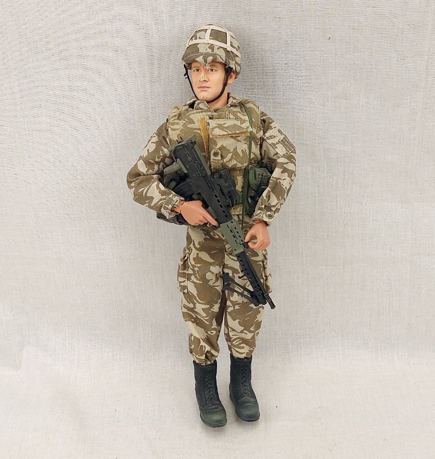 Dragon 1/6th Scale Infantry Soldier