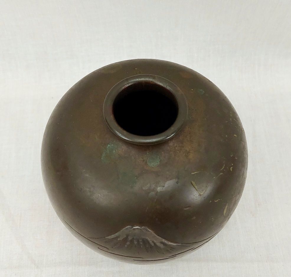 Meiji Period Japanese Bronze Silver And Bronze Overlay Vase By Nishimura - Image 5
