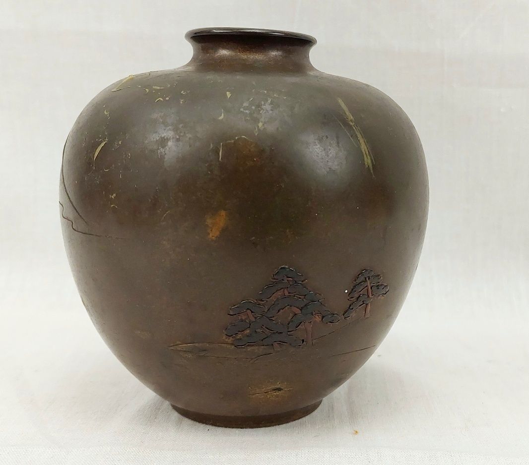 Meiji Period Japanese Bronze Silver And Bronze Overlay Vase By Nishimura - Image 4