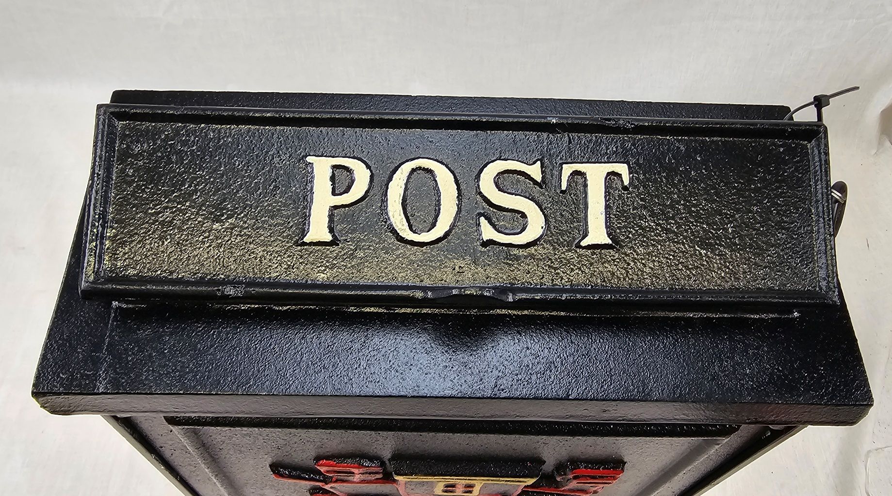 Vintage Cast Iron Post Box - Image 4