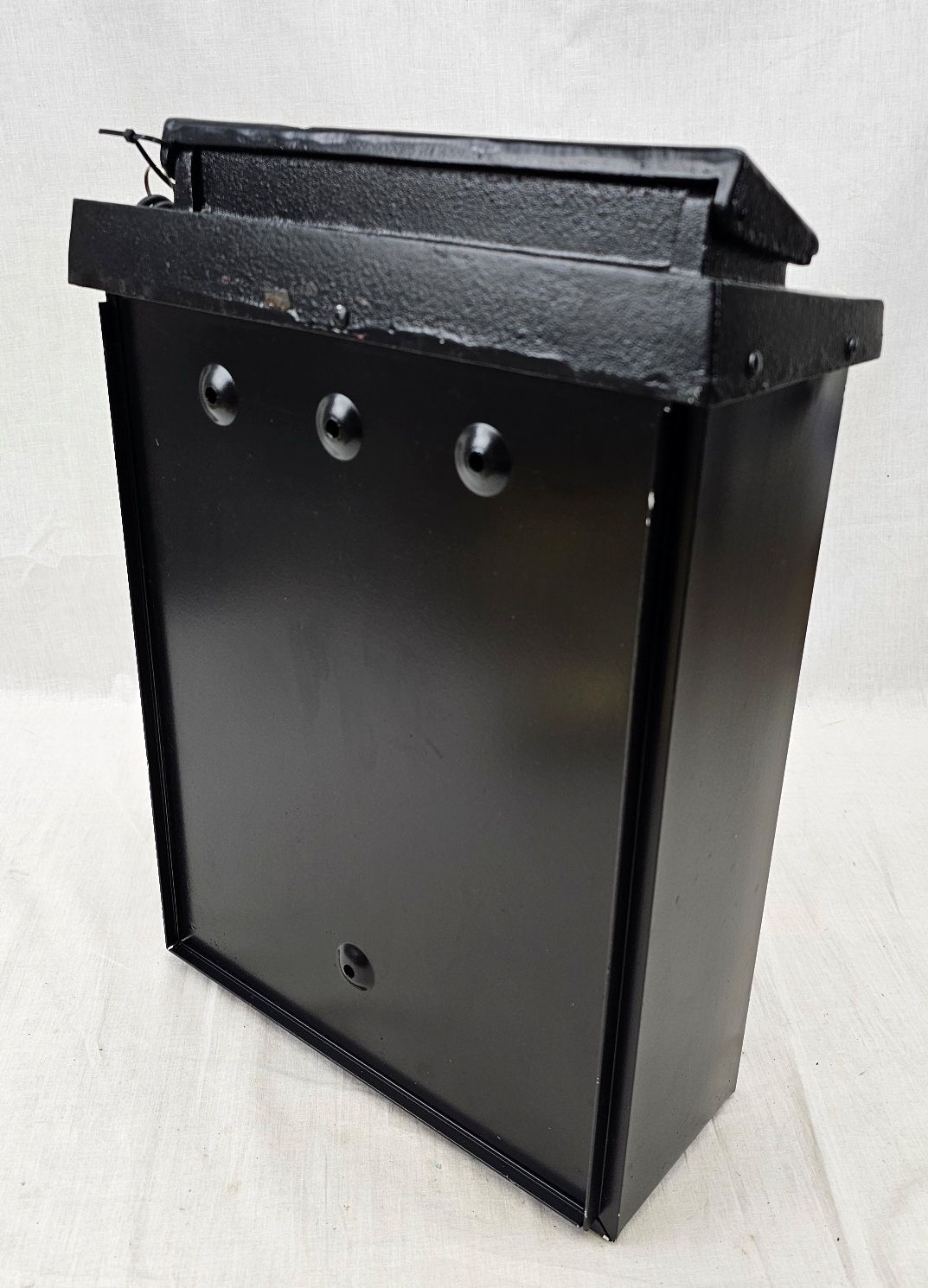 Vintage Cast Iron Post Box - Image 2