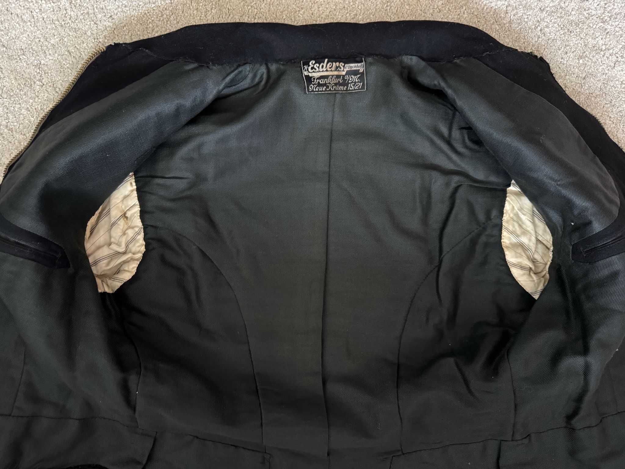 WW2 German Heer Panzer Leutnant’s Tailor Made Wrapper - Image 6