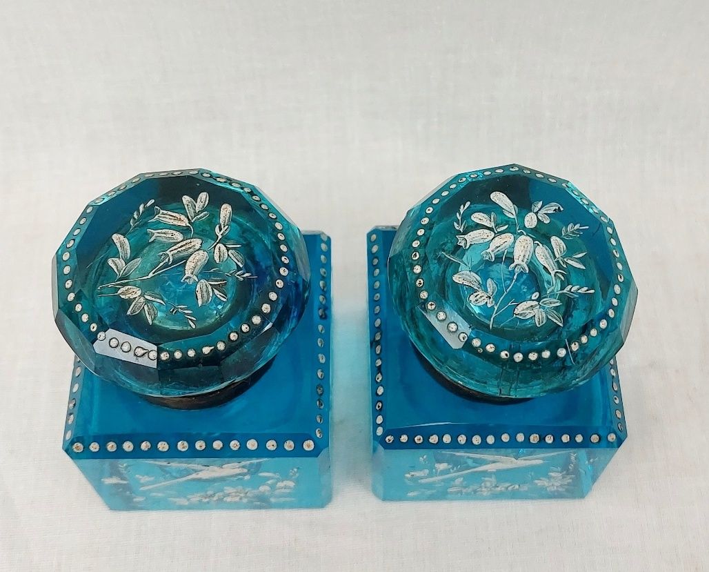 c1825 Bohemian Peacock Blue Cut Glass Inkwell Pair With Enamel - Image 6
