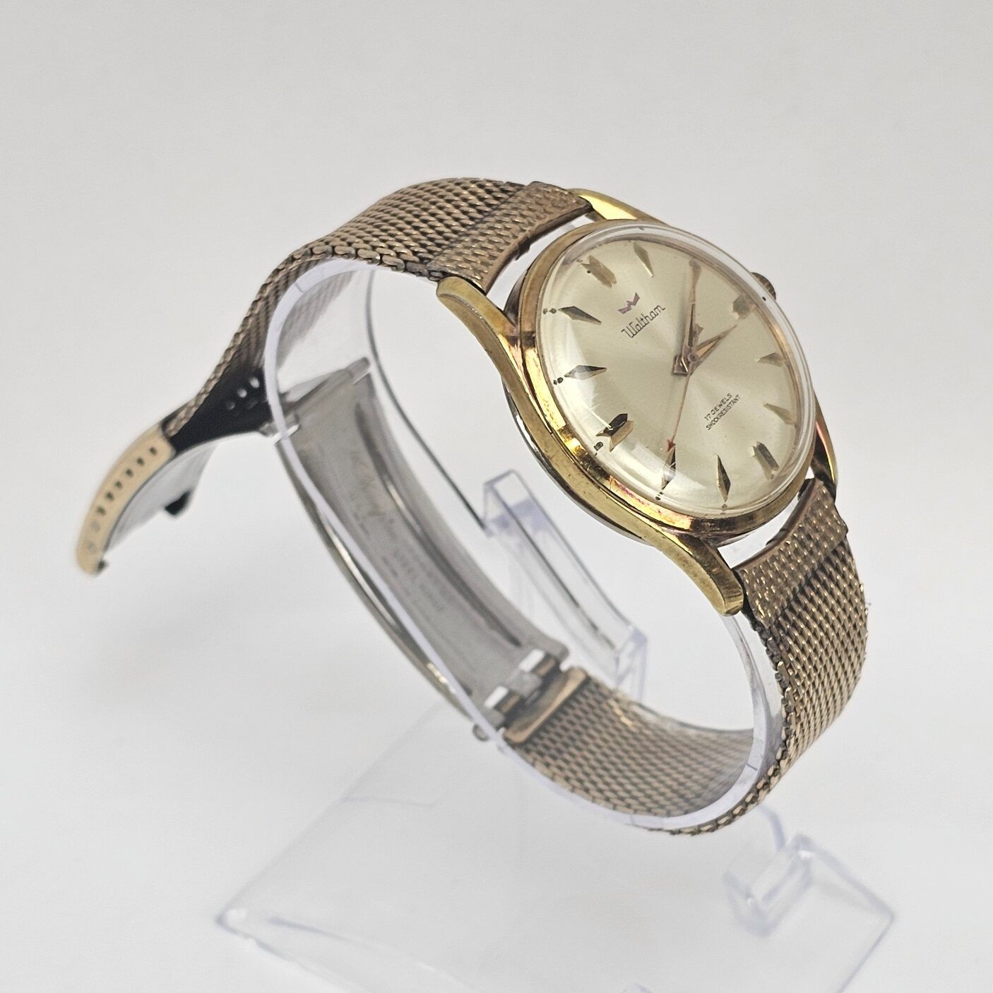 1970s Waltham Gold Plated Manual Wind Gents Watch - Image 2