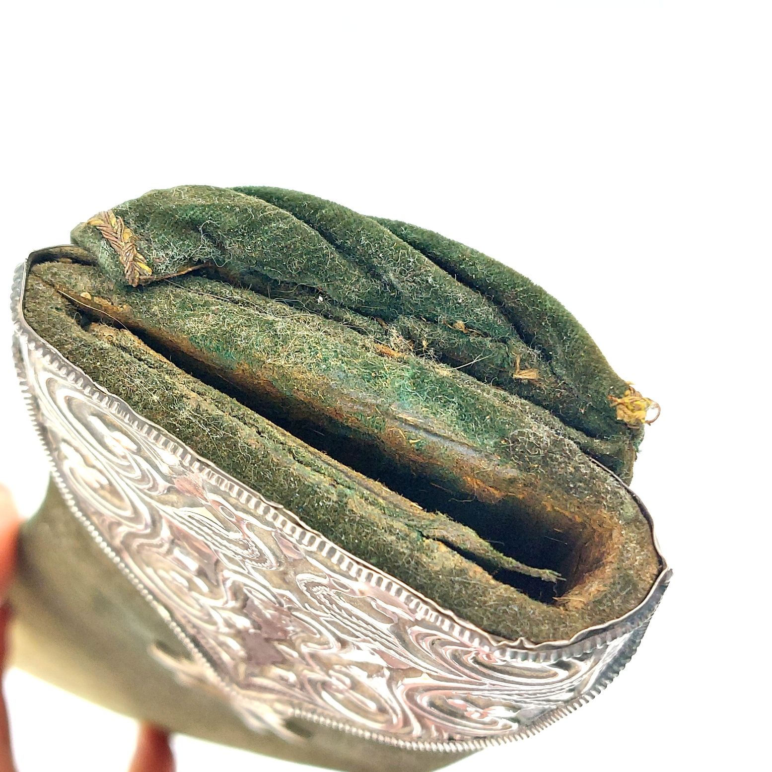 Anglo-Indian, WW1, 3rd Queen Alexandra’s Own Gurkha Rifles Kukri Dagger, with Green Velvet Scabbard - Image 10