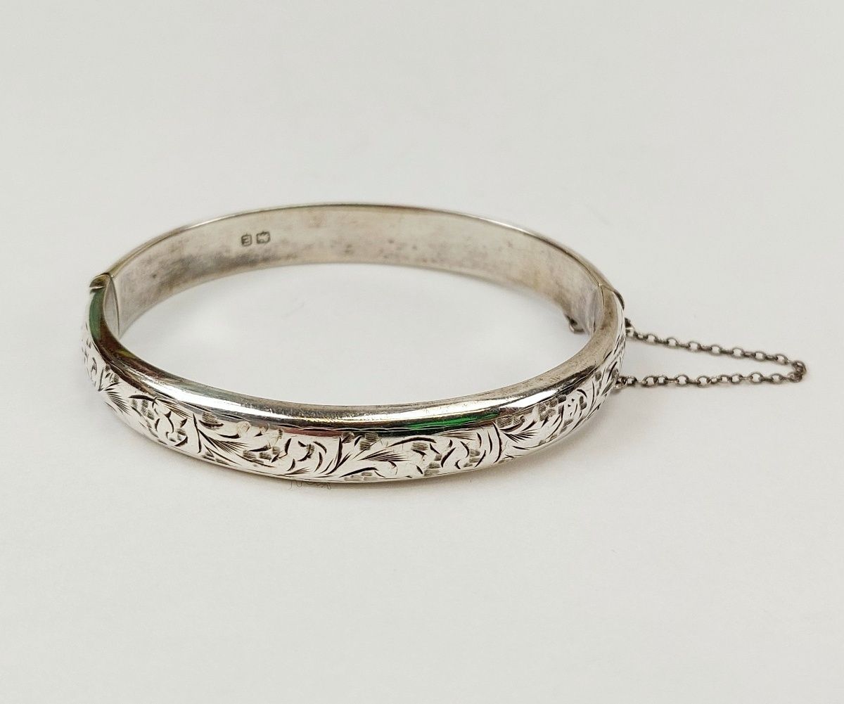 Chester 1955 Sterling Silver Bangle