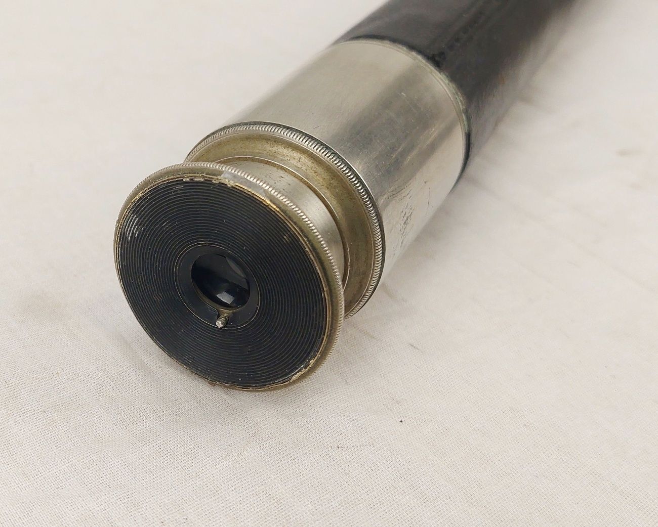 Circa WW1 Single Draw Telescope By F Wiggins & Sons - Image 3
