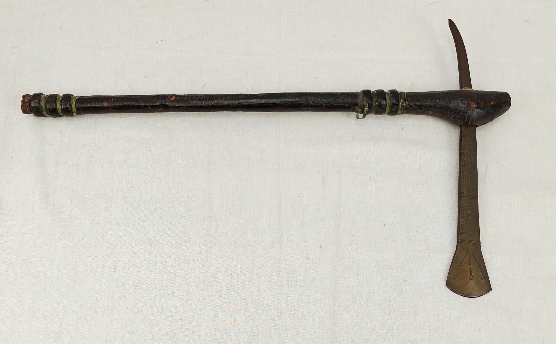 Early 1900s Bronze African Throwing Axe