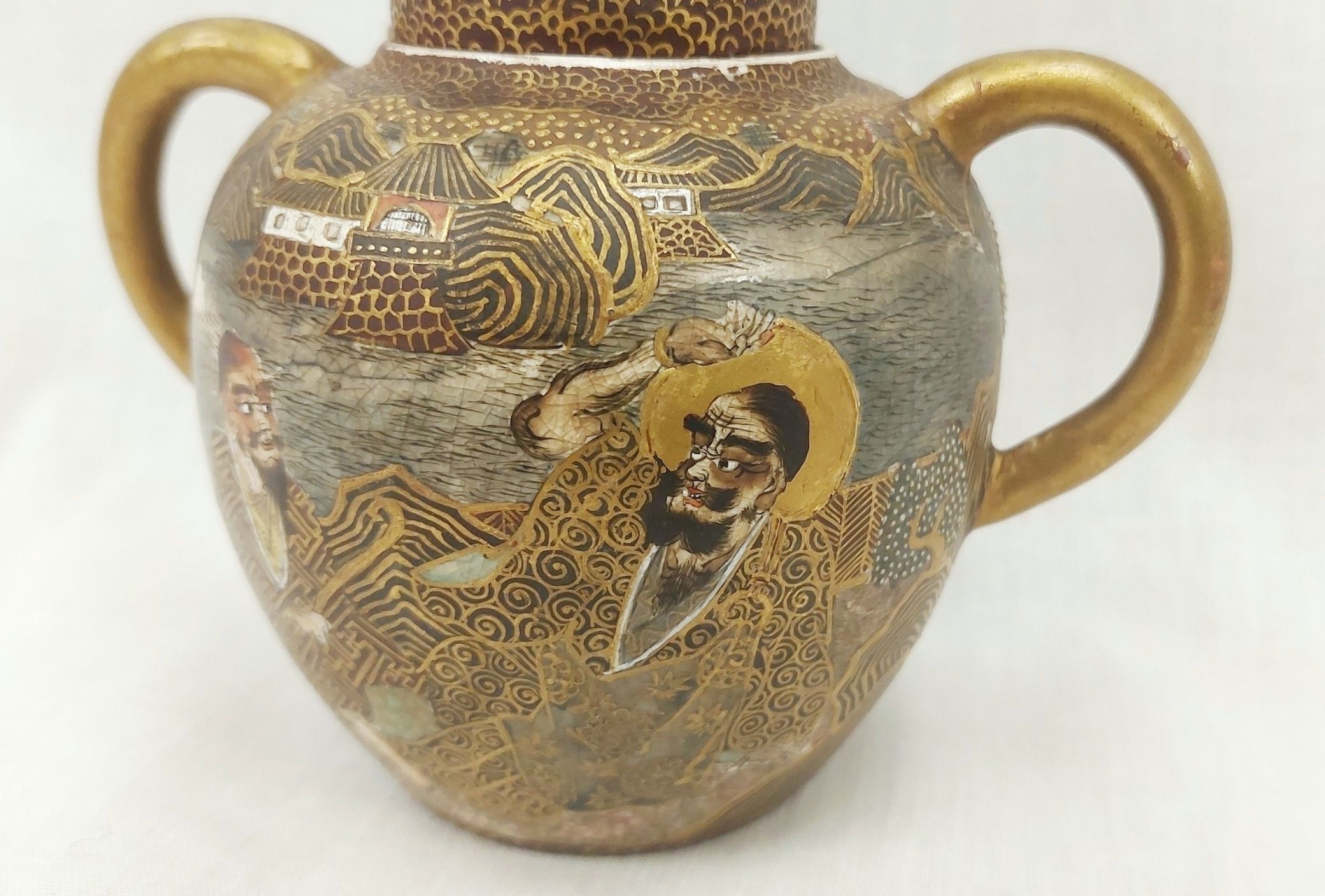 Signed Japanese Meiji Period Miniature Satsuma Pot - Image 12