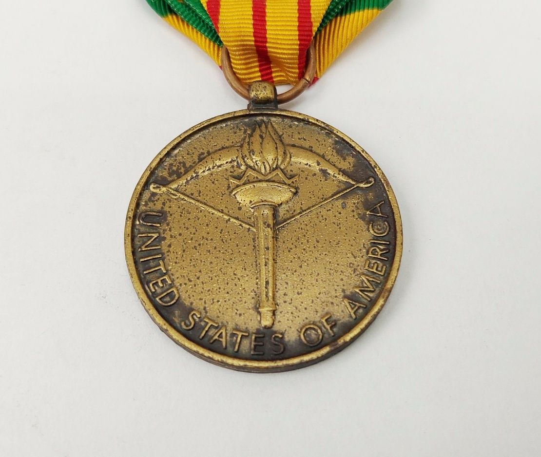USA Vietnam War Medal - Image 3