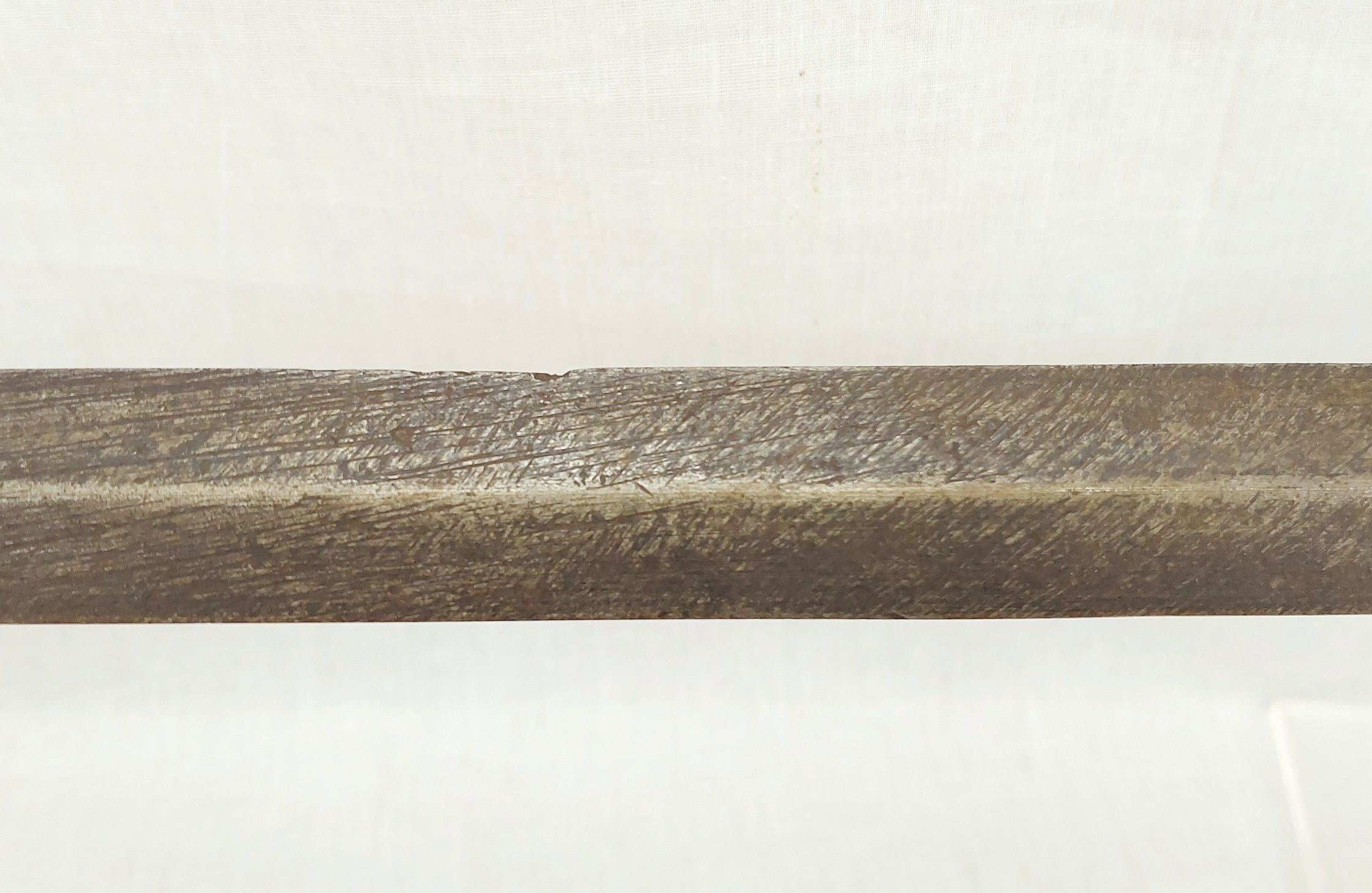 c1700 Long Broadsword With Silver Wire Grip - Image 4