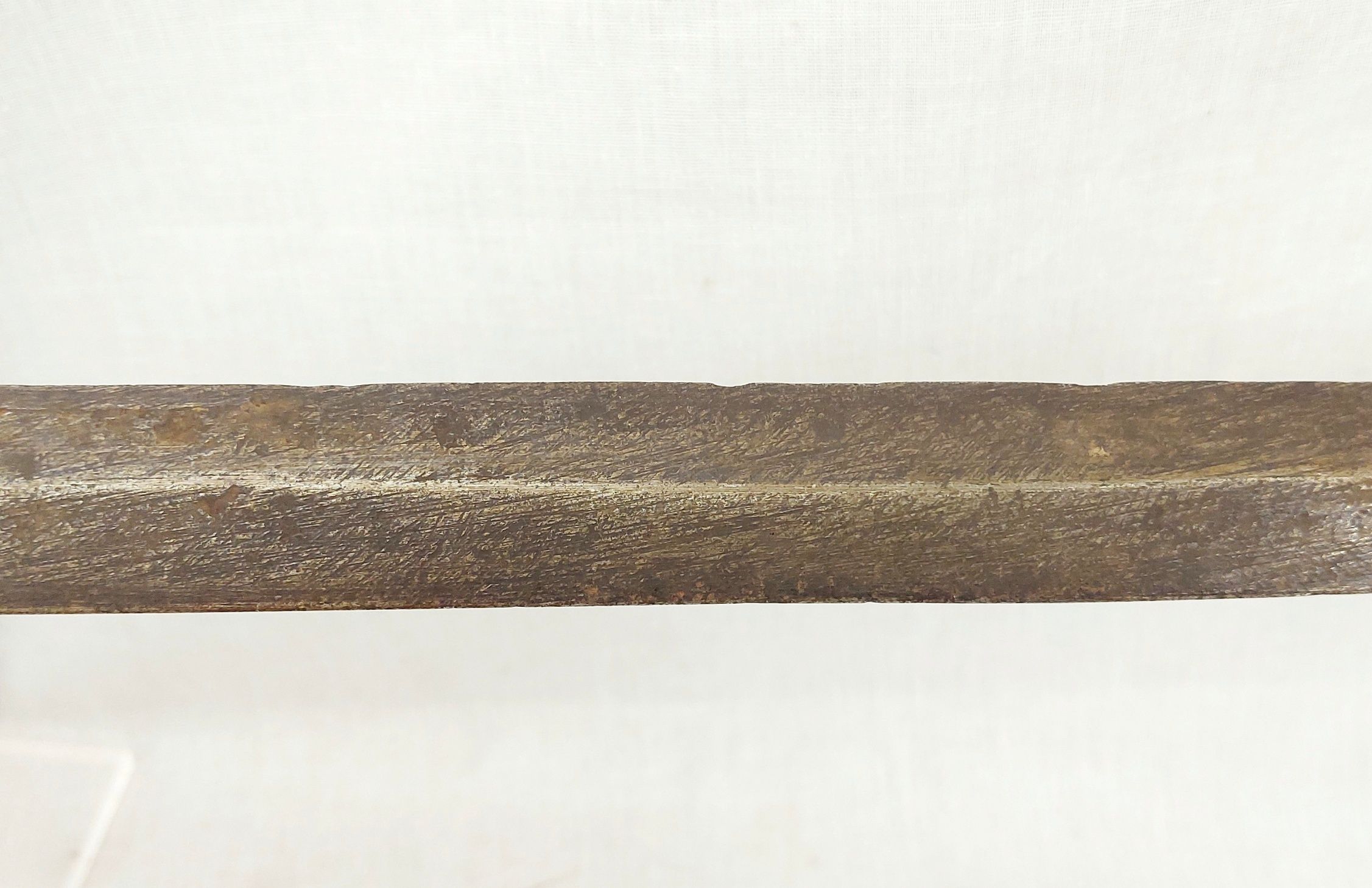 c1700 Long Broadsword With Silver Wire Grip - Image 3
