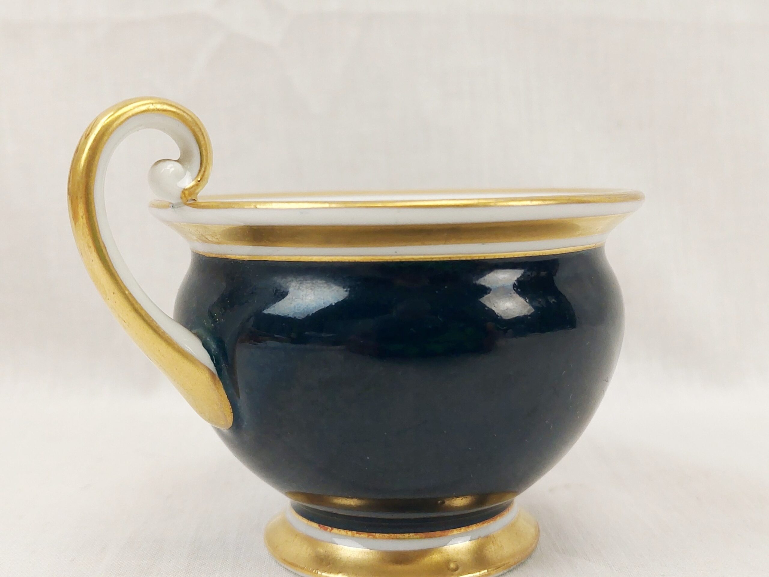 1840-1865 Furstenberg Porcelain Hand Painted Demitasse Coffee Cup And Saucer - Image 3