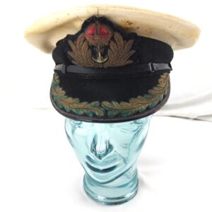 British, cWW2, Royal Navy Captain’s White-Top Visor Cap with King’s Crown Insignia