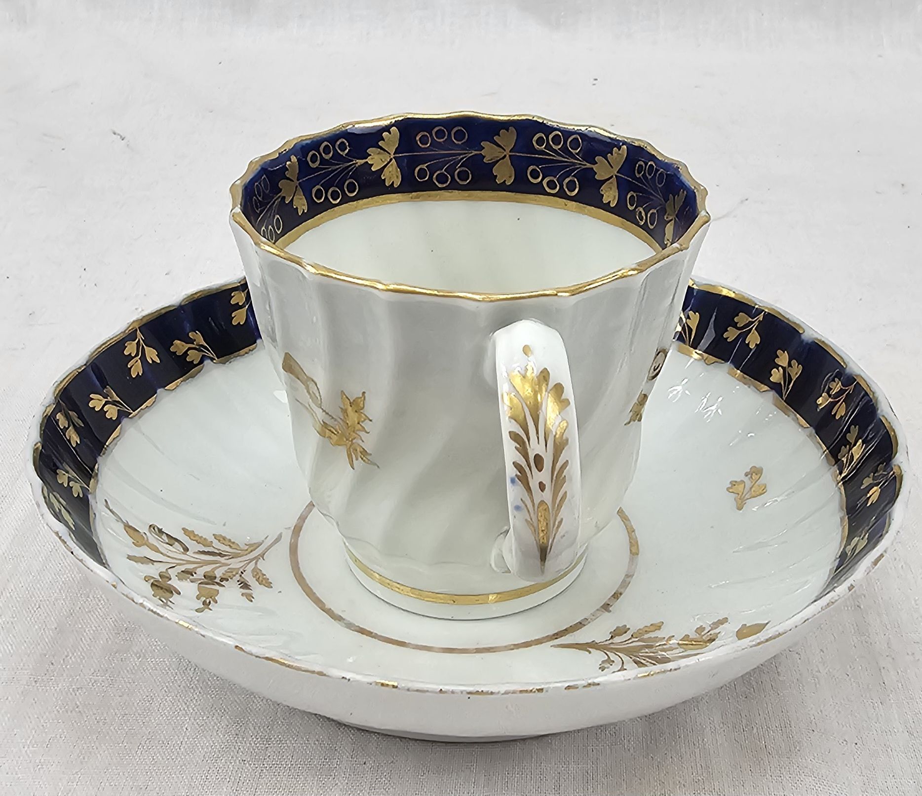 Circa 1805 Worcester Spiral Fluted Cup And Saucer - Image 2