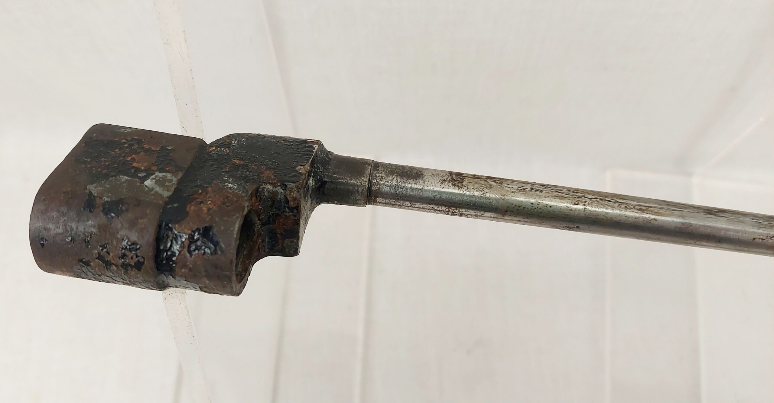 Enfield No 4 Rifle Spike Bayonet And Scabbard - Image 6