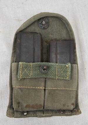 WW2 US M1 Carbine Ammunition Pouch With 2 Magazines And Inert Rounds