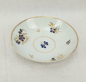 c1775 Worcester Porcelain Saucer