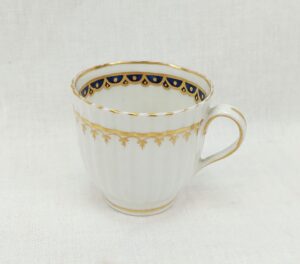 c1790 Worcester White And Gilt Fluted Coffee Can