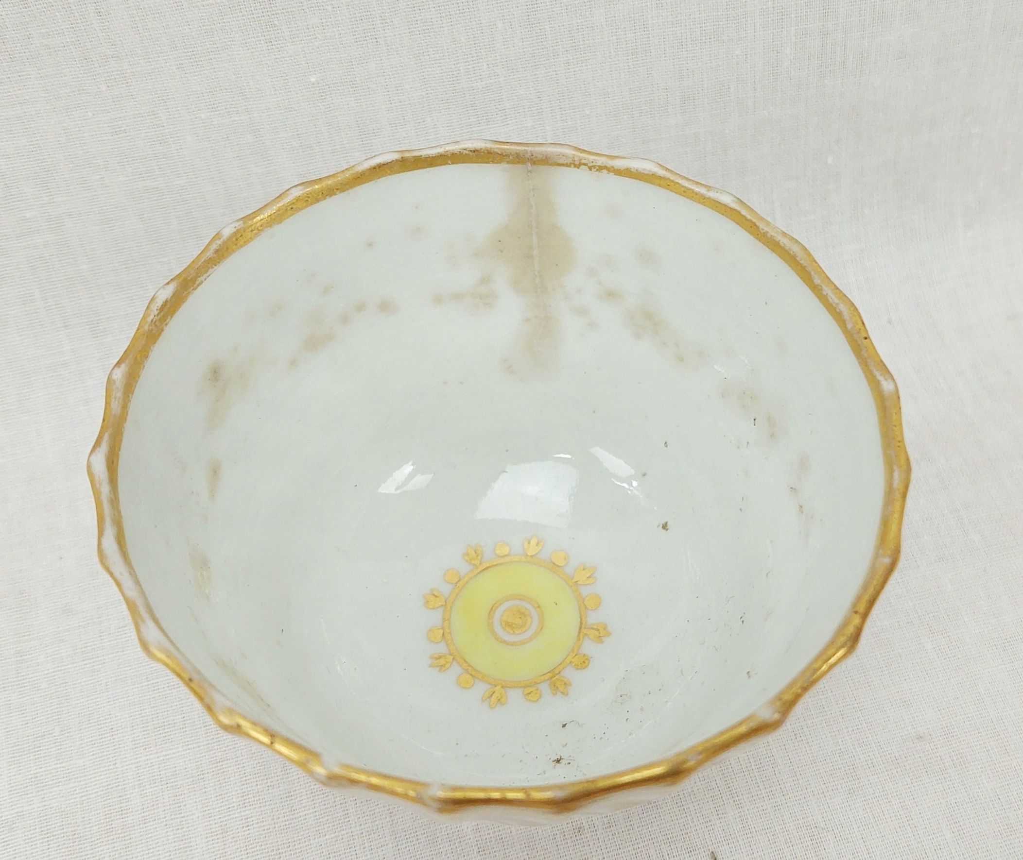 c1795 Worcester Porcelain Spiral Fluted Tea Bowl - Image 5