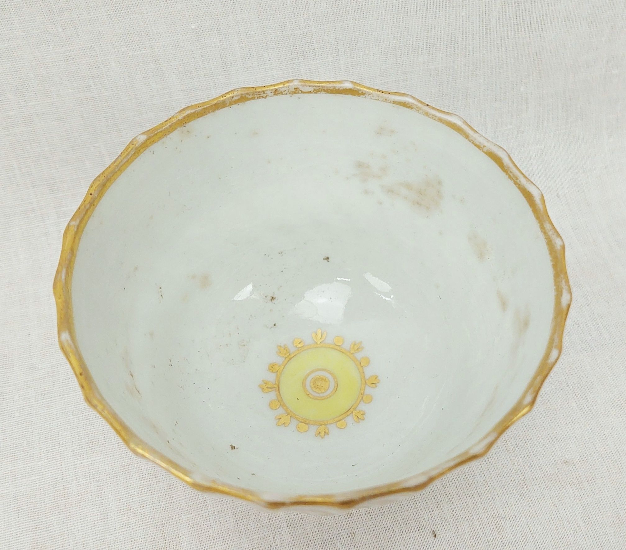 c1795 Worcester Porcelain Spiral Fluted Tea Bowl - Image 4