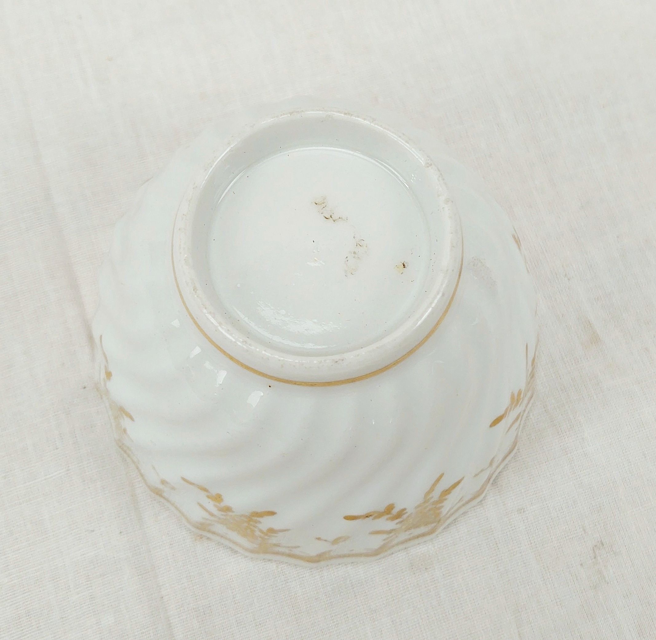 c1795 Worcester Spiral Fluted Tea Bowl - Image 5