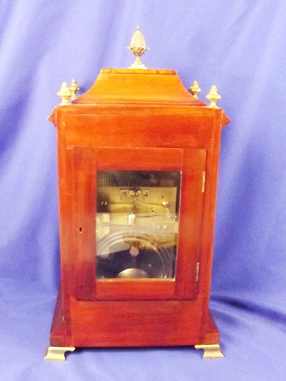 c1800 Fine Quality Parquetry Striking Bracket Clock - Image 6