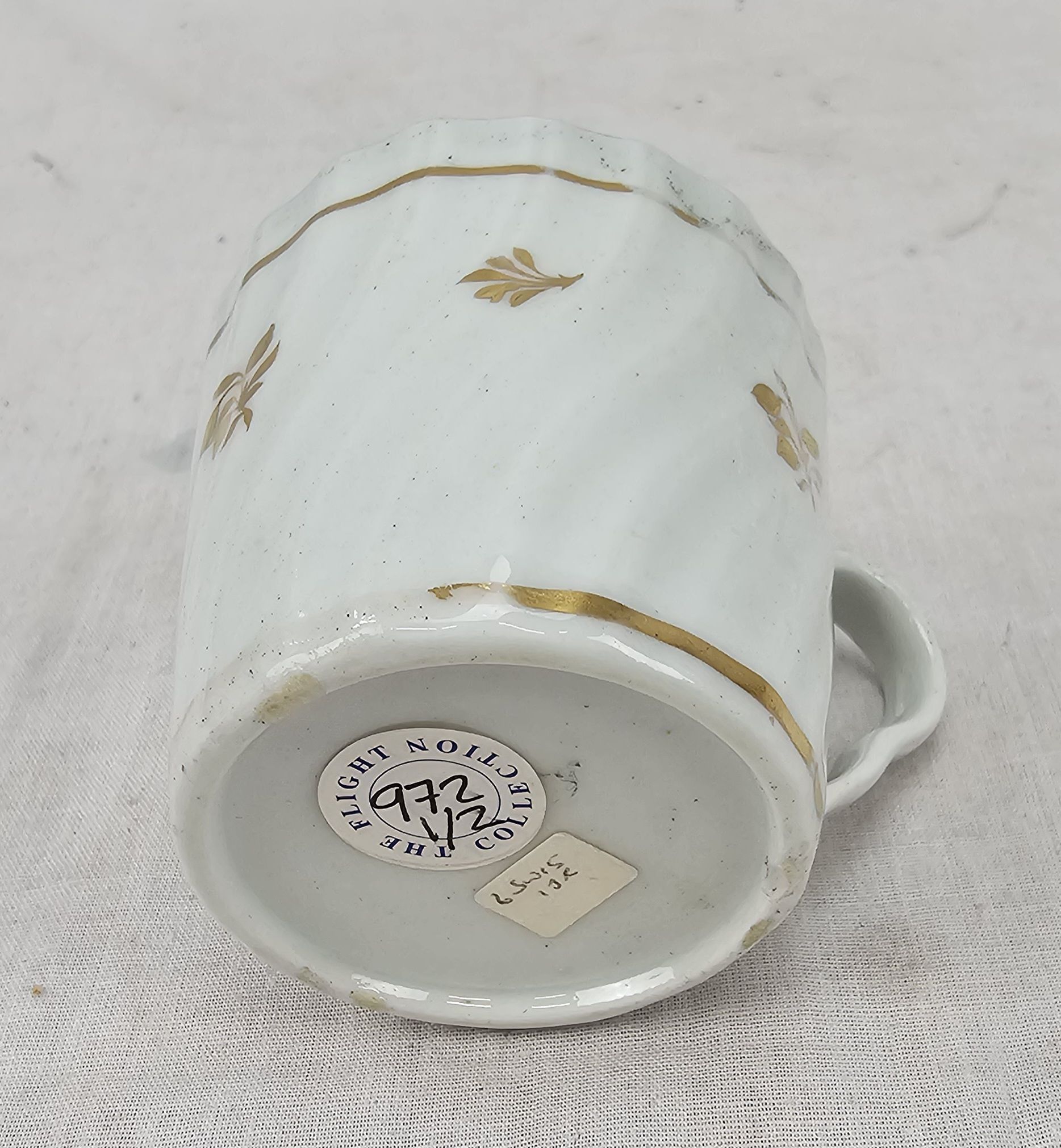 c1805 Worcester Porcelain Spiral Fluted Cup - Image 2