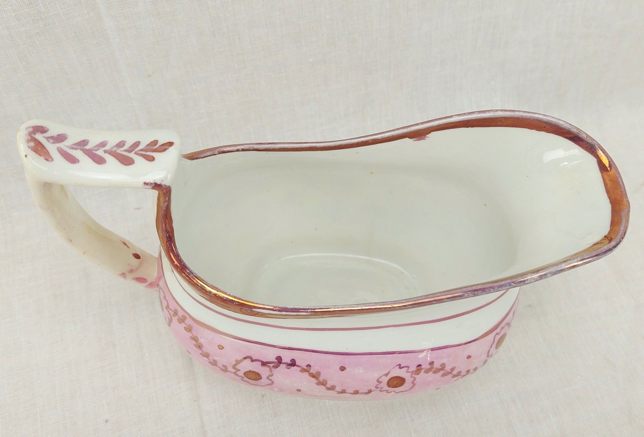 c1810 Sunderland Pink Lustre Sauce Boat - Image 6