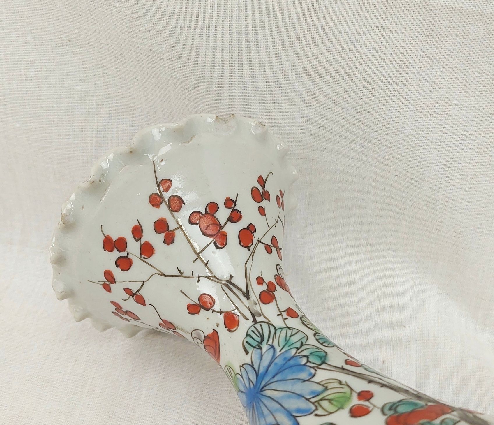 c1880 Japanese Canton Ceramic Frilled Rim Vase - Image 5