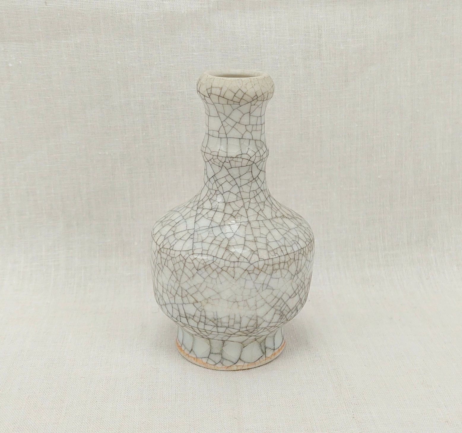 c1890 Chinese Ge Crackle Glaze Miniature Vase - Image 3