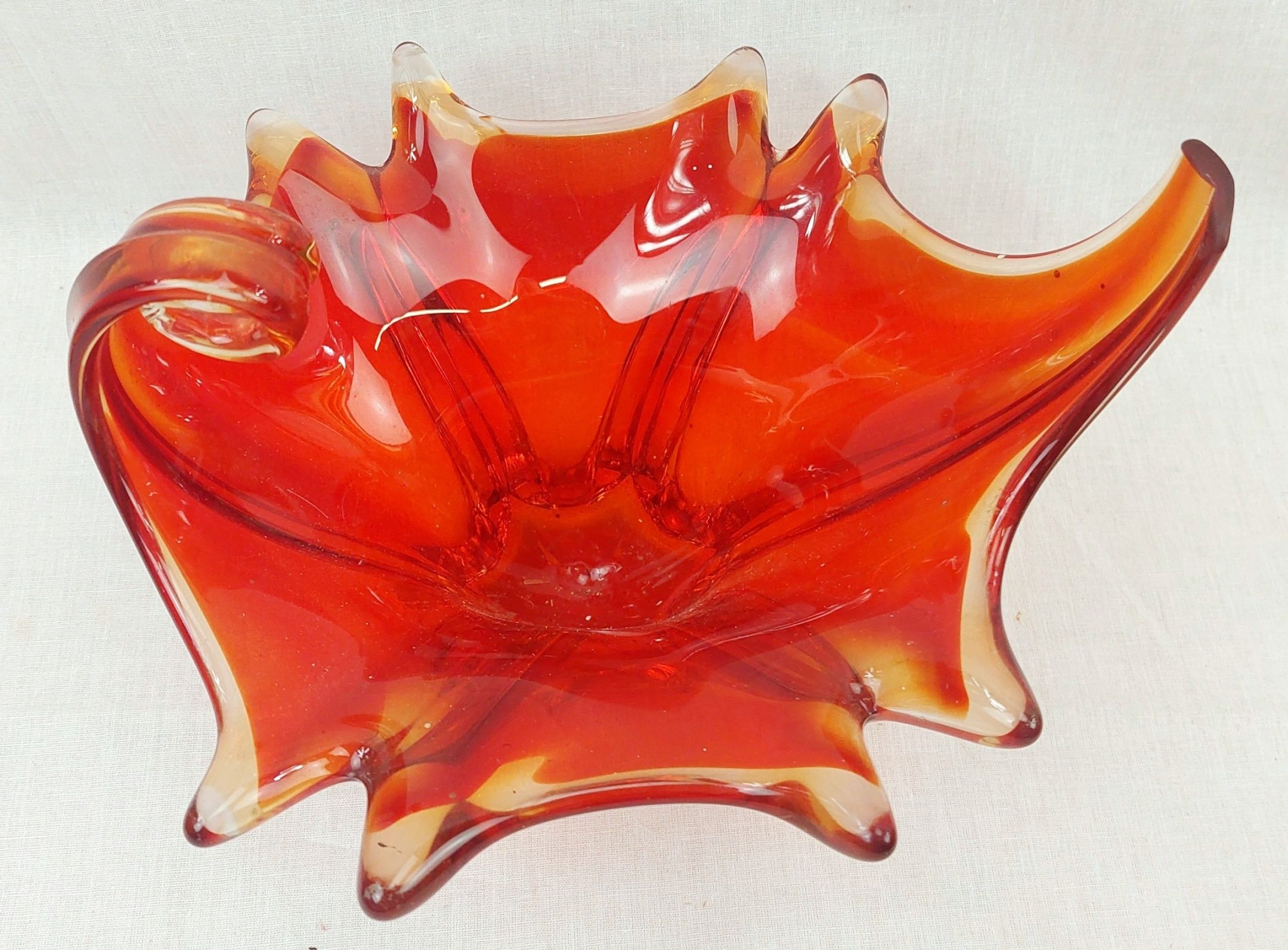 1950s Murano Uranium And Cadmium Glass Bowl - Image 7