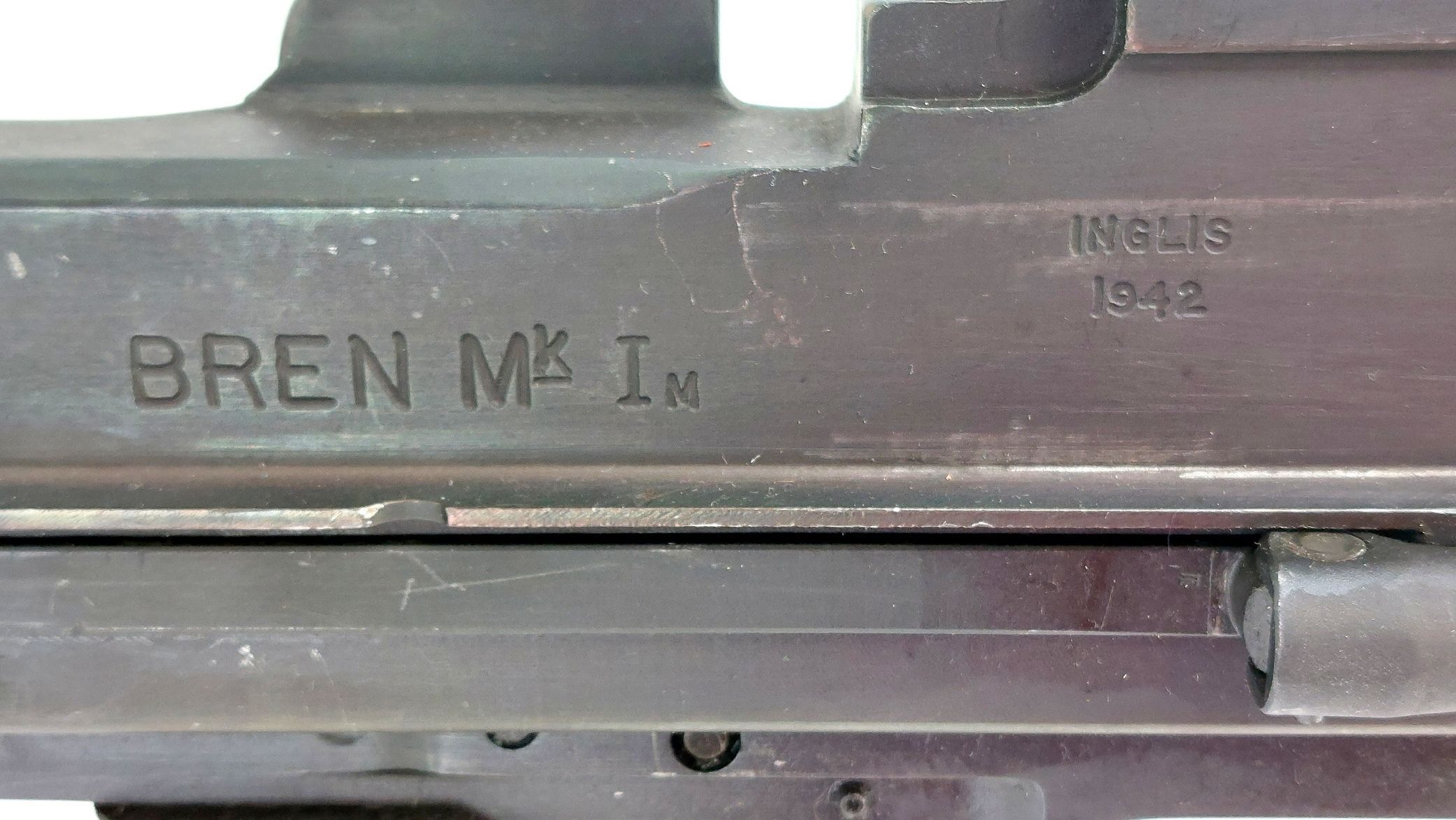 British, WW2, Inglis Bren Mk I(M) .303 Light Machine Gun, with Bipod, Original Transit Crate, Dated 1942, Deactivated - Image 8