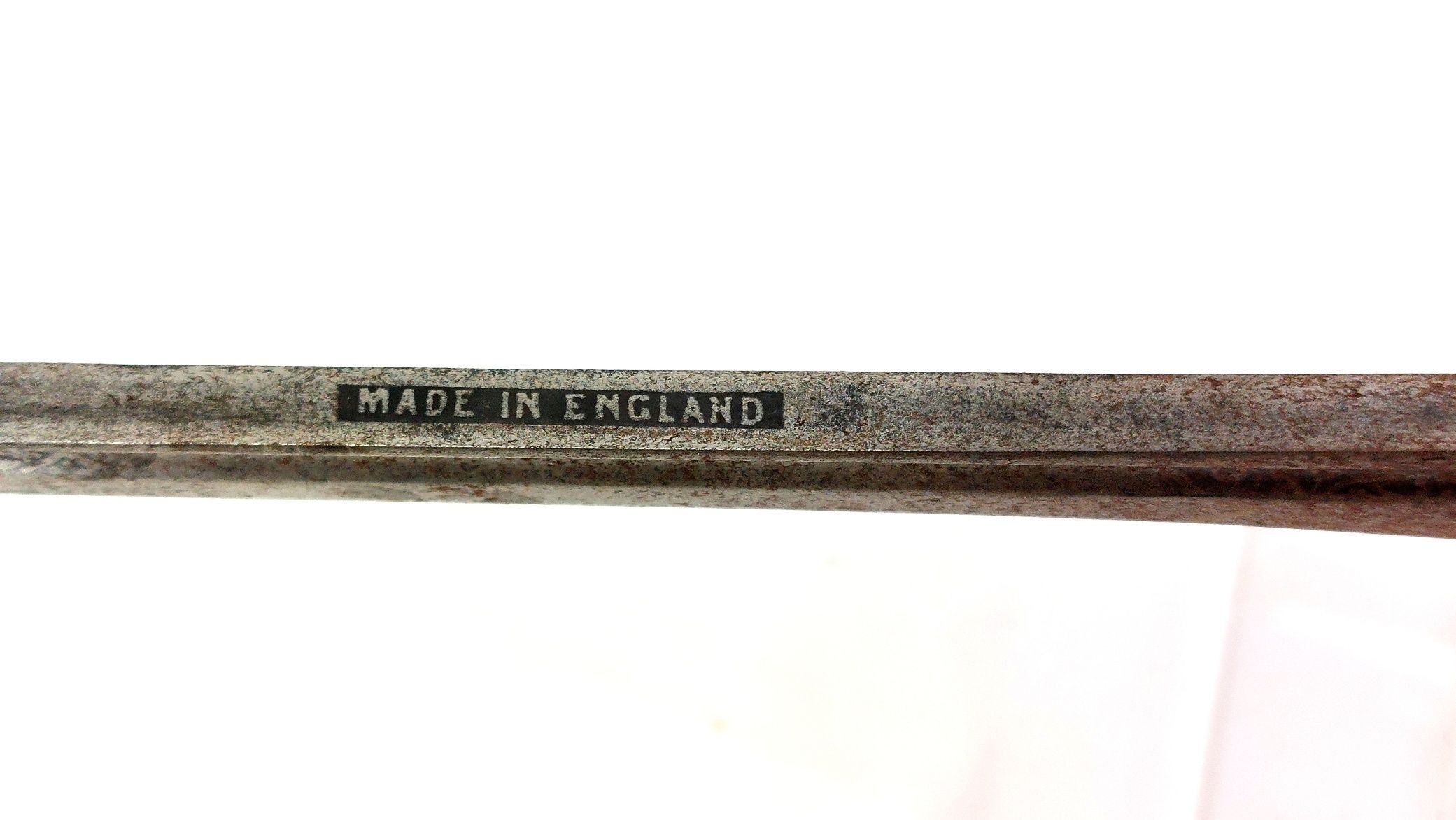 British, WW1, 1912 Pattern Cavalry Officer’s Sword, Retailed by Maxwell, 8 Dover Street London, Plain Bowl Guard, Etched Blade, "Made in England" - Image 19