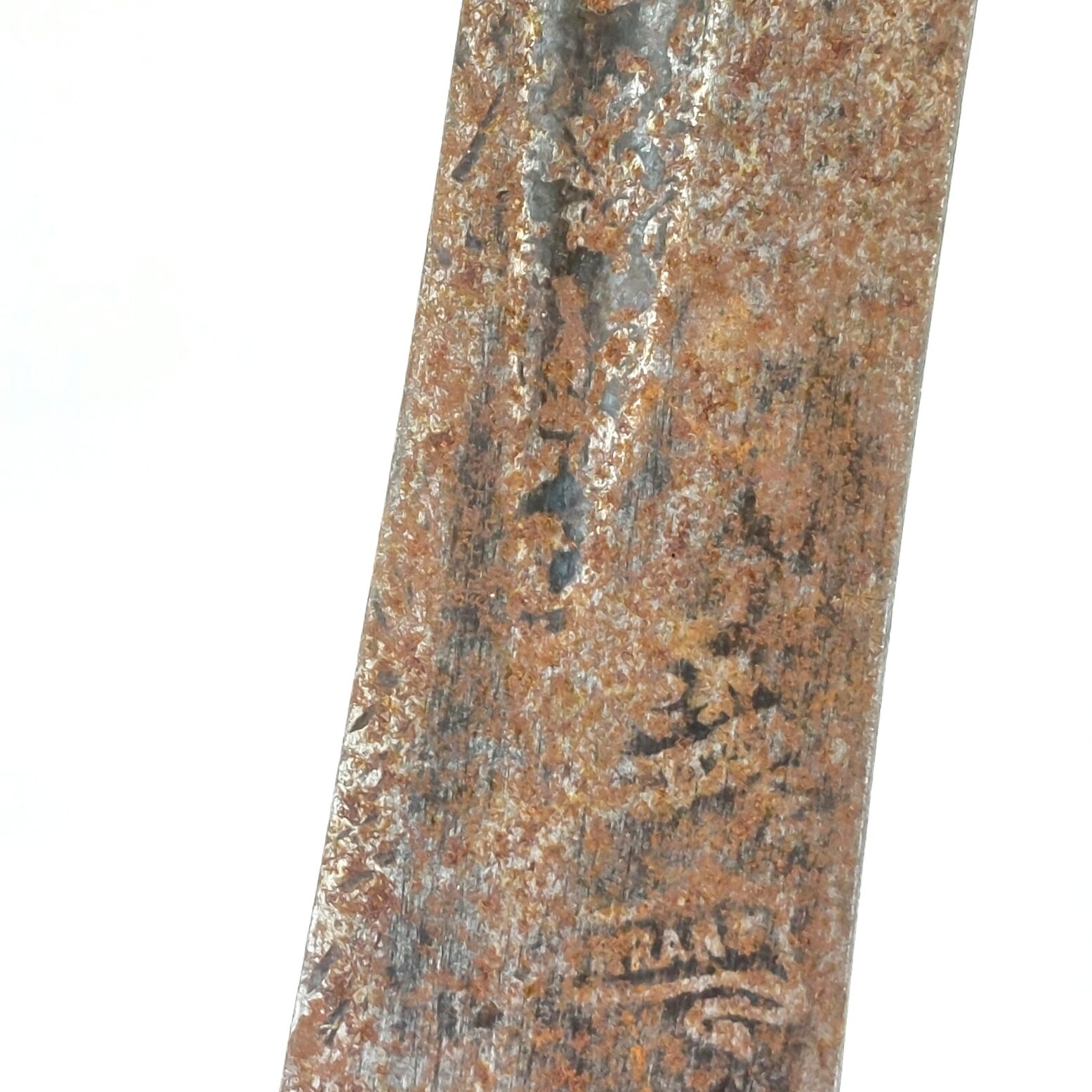 British, WW1, 1912 Pattern Cavalry Officer’s Sword, Retailed by Maxwell, 8 Dover Street London, Plain Bowl Guard, Etched Blade, "Made in England" - Image 8