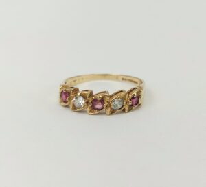 9ct Yellow Gold Ruby & Cubic Zirconia Ring UK Size P+, US 8