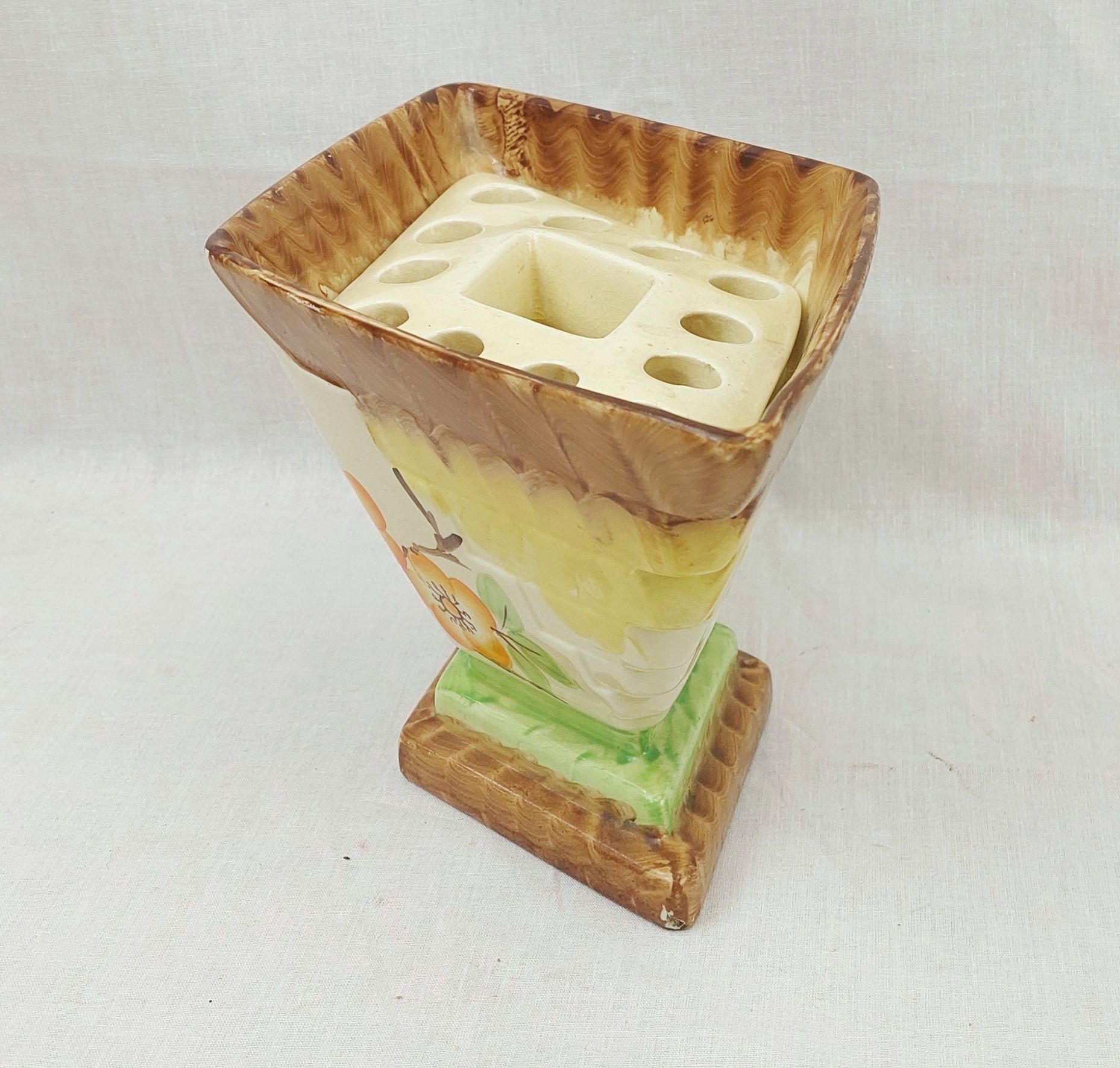 Myott & Son Diamond Shaped Art Deco Vase - Image 3