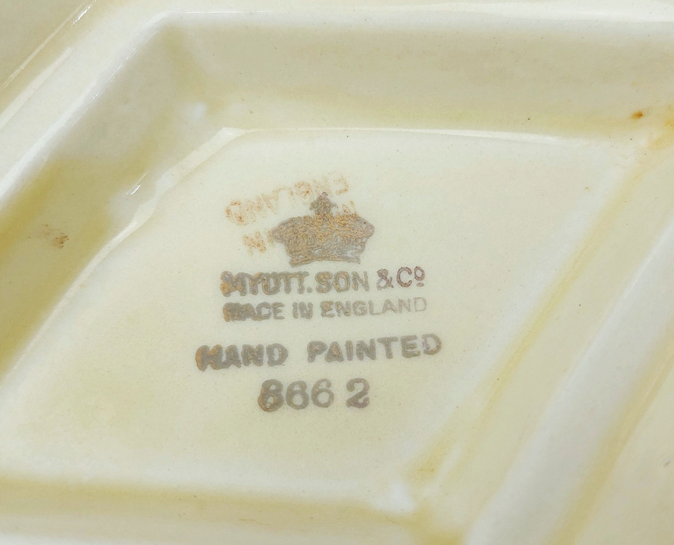 Myott & Son Diamond Shaped Art Deco Vase - Image 5