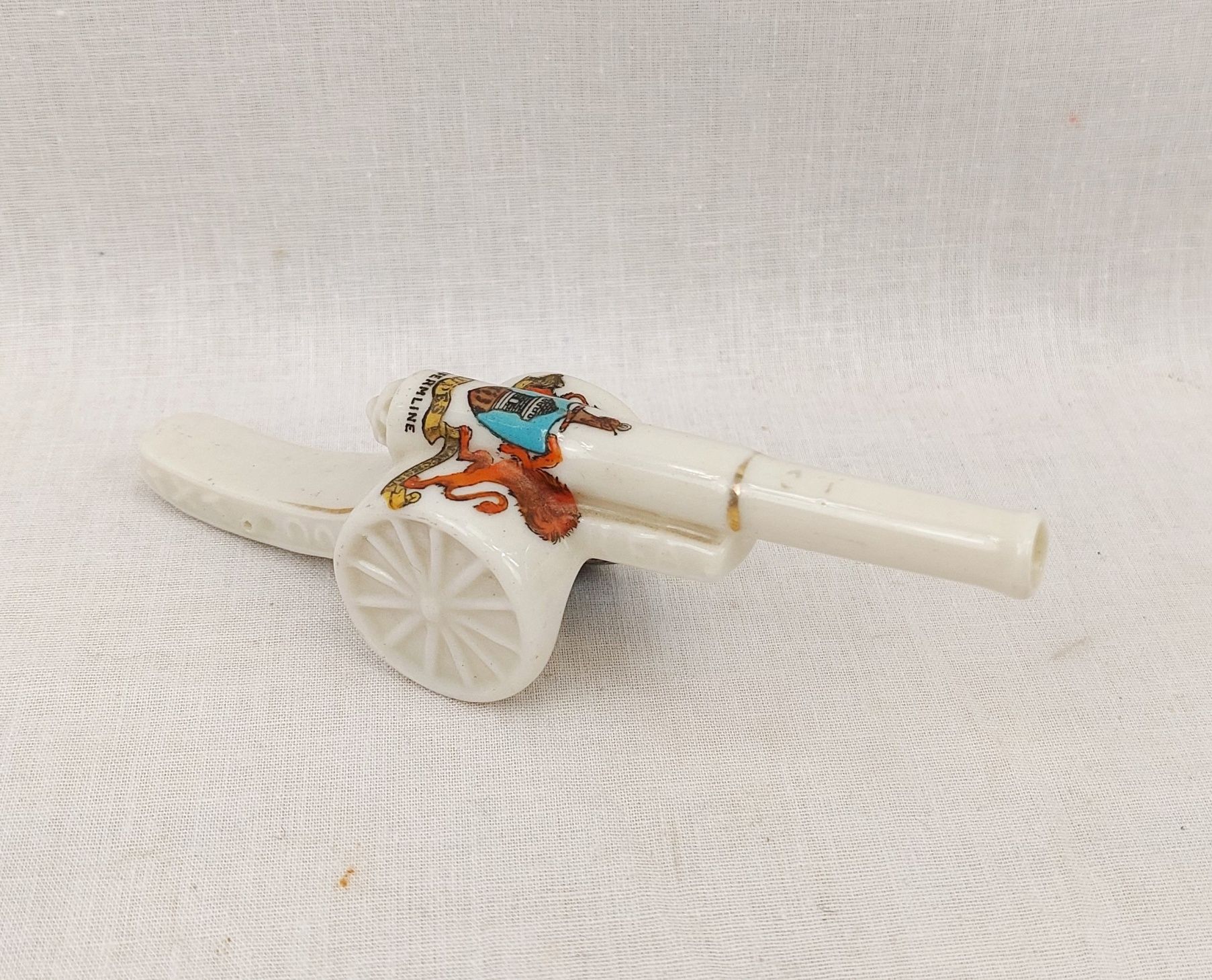 WW1 Dumferline Carlton Crested Ware Artillery Piece