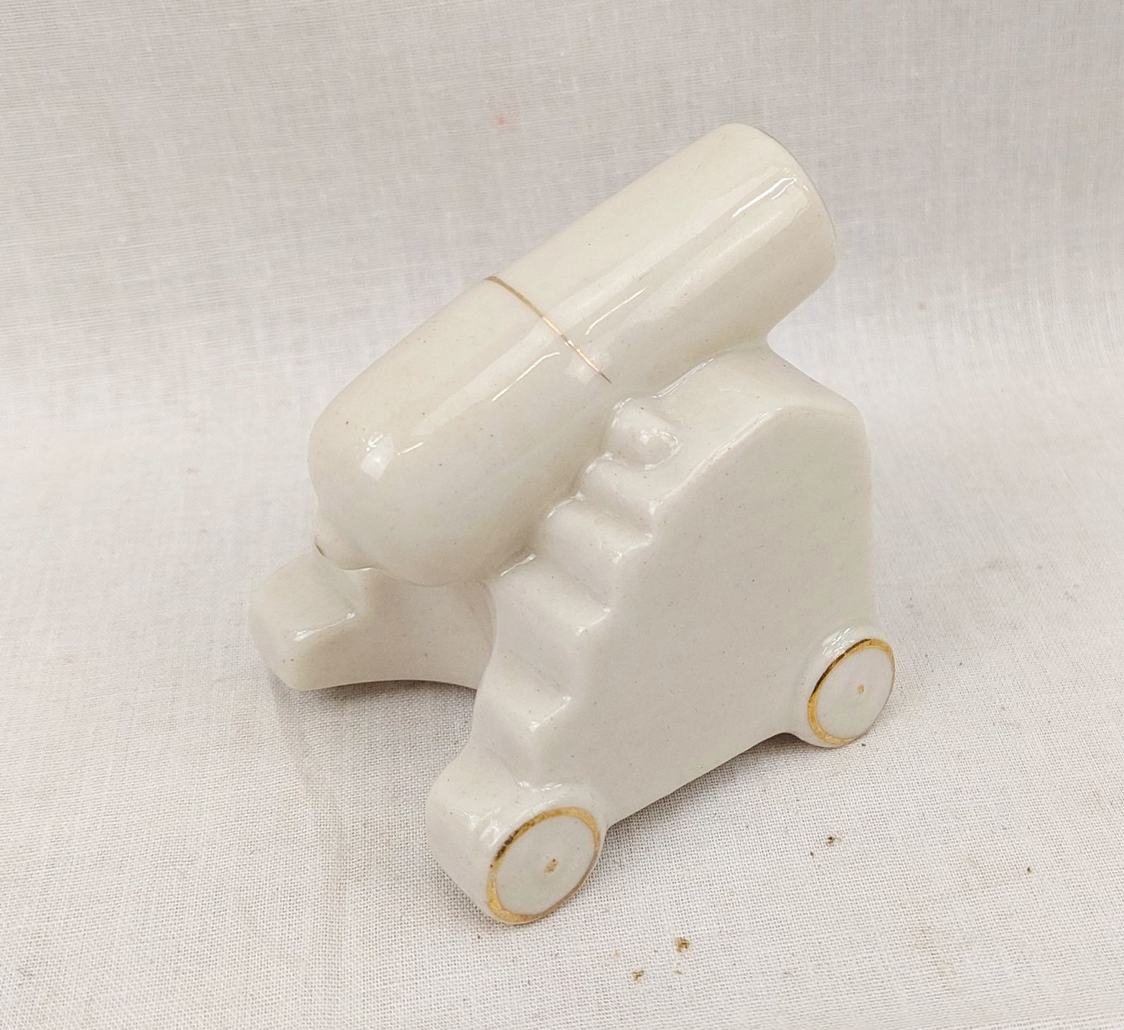 WW1 London Carlton Crested China Trench Mortar - Image 2