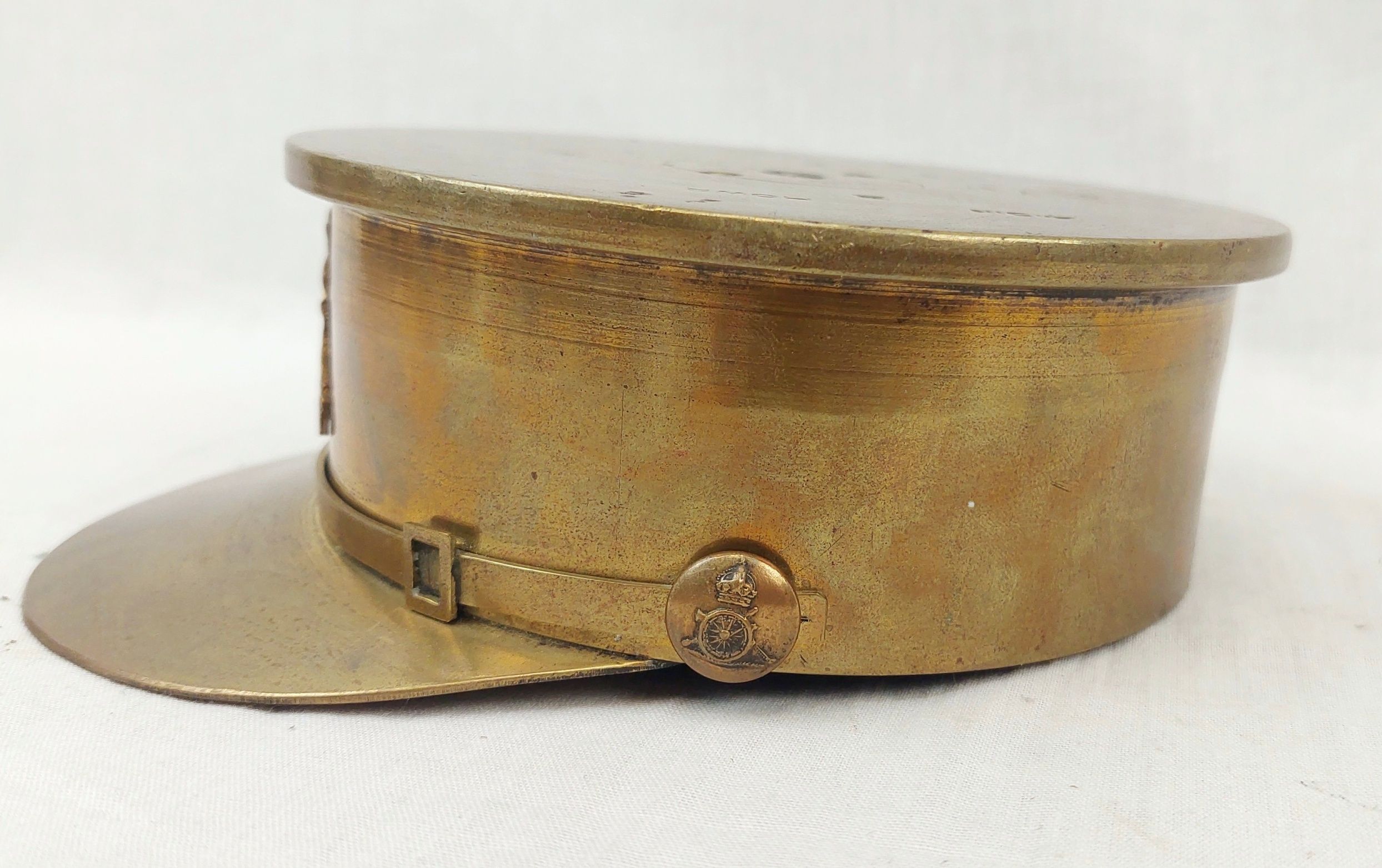 1918 WW1 4.5 Inch Howitzer Royal Artillery Trench Art Officers Cap - Image 2