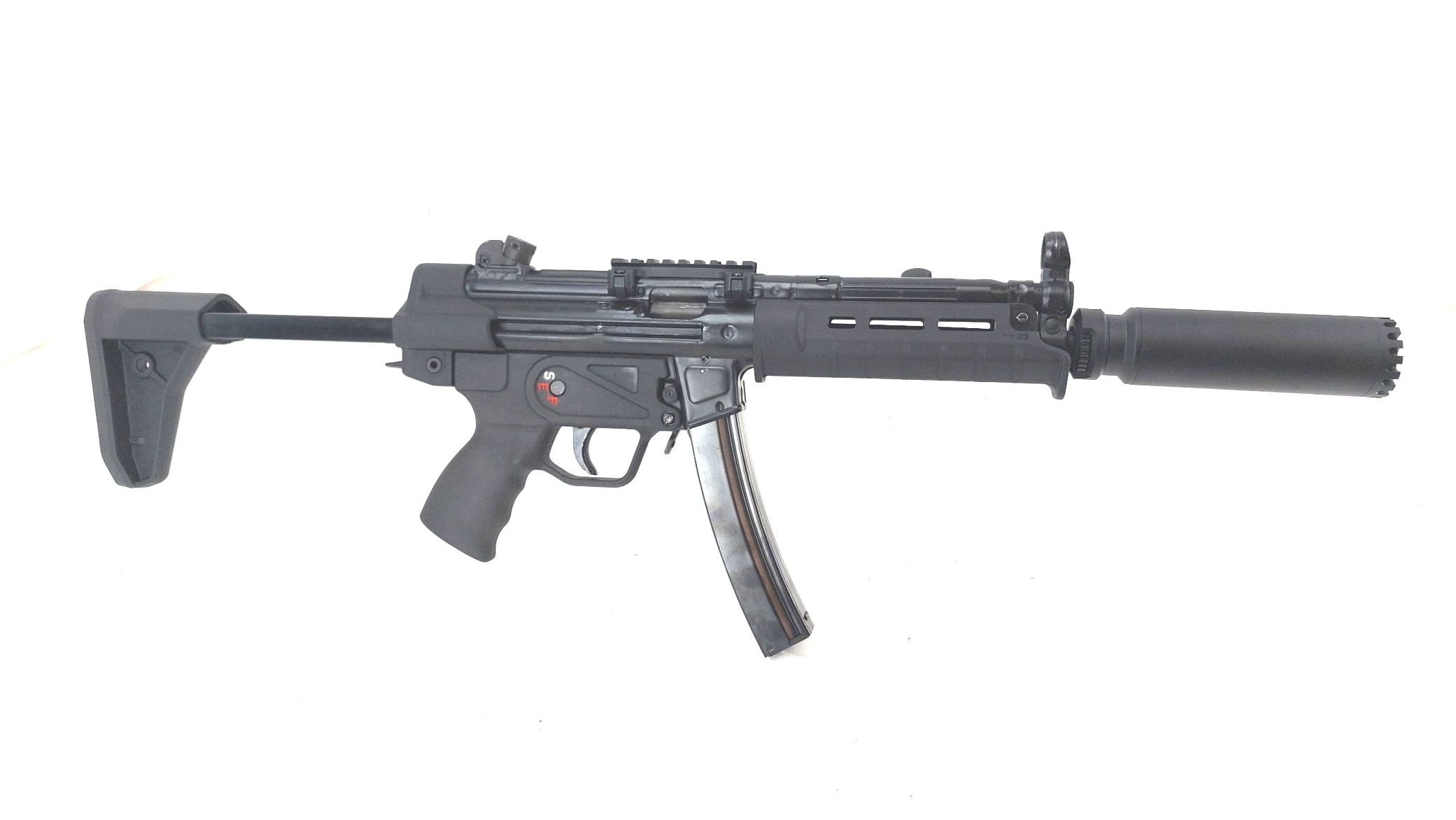 MP5 9×19mm Sub-Machine Gun, Cased, with B&T Silencer, spare telescopic stock & handguard, sling, cleaning kit & MKE manual, Deactivated - Image 2